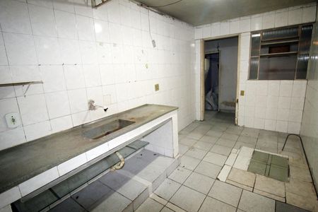 Casa para alugar com 280m², 5 quartos e 1 vagaCozinha