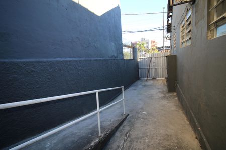 Garagem de casa para alugar com 5 quartos, 280m² em Penha Circular, Rio de Janeiro