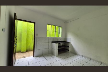 Cozinha de casa para alugar com 1 quarto, 48m² em Jardim Irene, Santo André