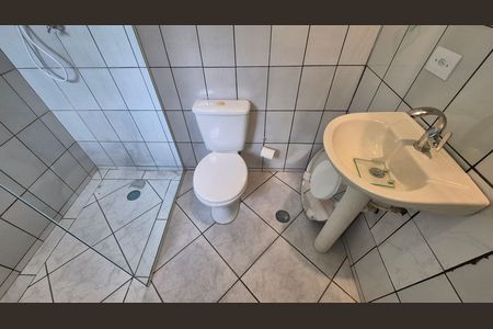 Casa para alugar com 48m², 1 quarto e sem vaga Casa para alugar com 48m², 1 quarto e sem vagaBanheiro