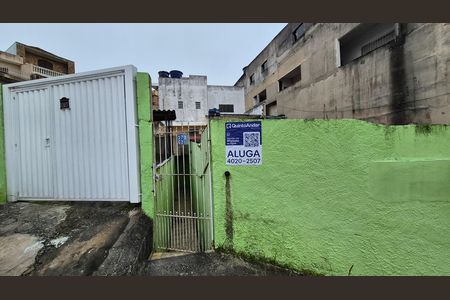 Fachada de casa para alugar com 1 quarto, 48m² em Jardim Irene, Santo André
