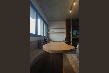Studio para alugar com 28m², 1 quarto e 1 vaga Studio para alugar com 28m², 1 quarto e 1 vagaKitnet
