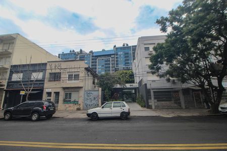 Studio para alugar com 28m², 1 quarto e 1 vaga Studio para alugar com 28m², 1 quarto e 1 vagaFachada