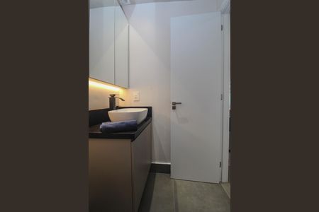 Studio para alugar com 28m², 1 quarto e 1 vaga Studio para alugar com 28m², 1 quarto e 1 vagaKitnet