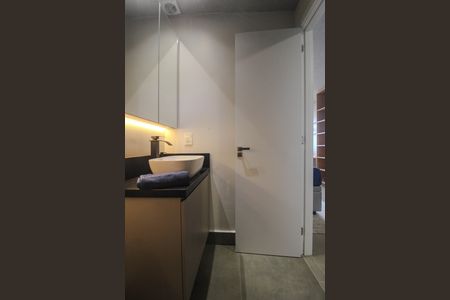 Studio para alugar com 28m², 1 quarto e 1 vaga Studio para alugar com 28m², 1 quarto e 1 vagaKitnet