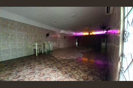 Apartamento à venda com 80m², 3 quartos e sem vaga