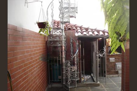 Casa à venda com 380m², 10 quartos e 4 vagas
