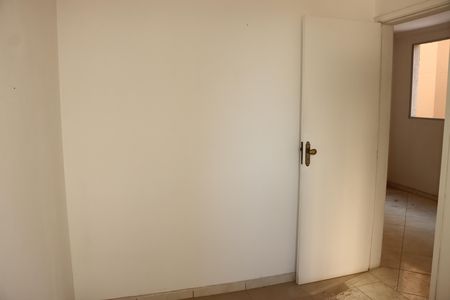 Apartamento à venda com 2 quartos, 45m² em Jardim Santa Teresinha, São Paulo