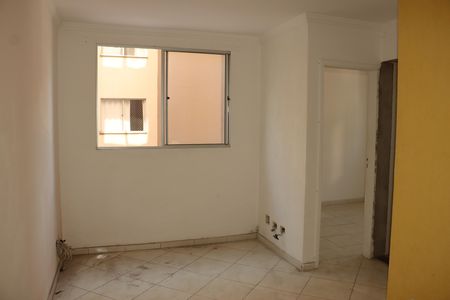 Apartamento à venda com 2 quartos, 45m² em Jardim Santa Teresinha, São Paulo