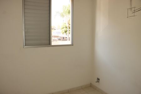 Apartamento à venda com 2 quartos, 45m² em Jardim Santa Teresinha, São Paulo
