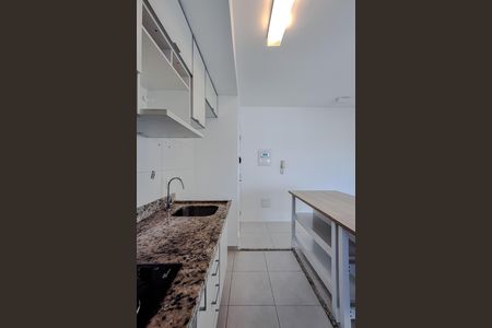Apartamento para alugar com 69m², 2 quartos e 2 vagas Apartamento para alugar com 69m², 2 quartos e 2 vagasCozinha