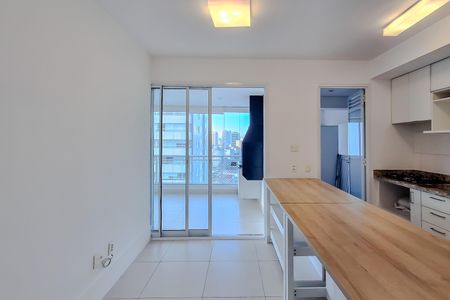 Apartamento para alugar com 69m², 2 quartos e 2 vagas Apartamento para alugar com 69m², 2 quartos e 2 vagasSala