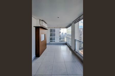 Apartamento para alugar com 69m², 2 quartos e 2 vagas Apartamento para alugar com 69m², 2 quartos e 2 vagasVaranda da Sala