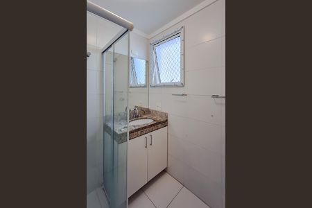 Apartamento para alugar com 69m², 2 quartos e 2 vagas Apartamento para alugar com 69m², 2 quartos e 2 vagasBanheiro da Suíte