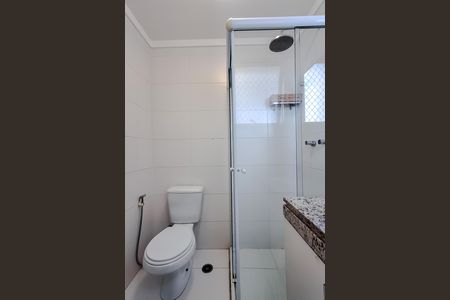 Apartamento para alugar com 69m², 2 quartos e 2 vagas Apartamento para alugar com 69m², 2 quartos e 2 vagasBanheiro da Suíte
