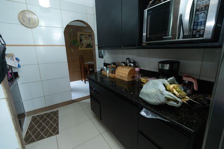 Apartamento para alugar com 60m², 2 quartos e 3 vagas Apartamento para alugar com 60m², 2 quartos e 3 vagasCozinha