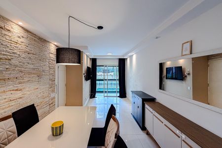 Apartamento à venda com 57m², 2 quartos e 2 vagas Apartamento à venda com 57m², 2 quartos e 2 vagasSala