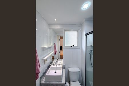 Apartamento à venda com 57m², 2 quartos e 2 vagas Apartamento à venda com 57m², 2 quartos e 2 vagasBanheiro