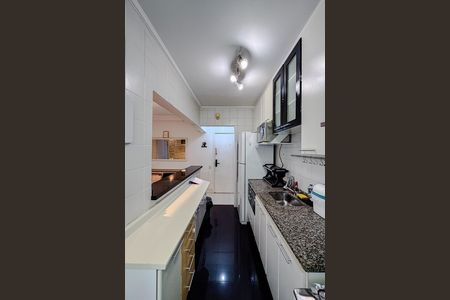 Apartamento à venda com 57m², 2 quartos e 2 vagas Apartamento à venda com 57m², 2 quartos e 2 vagasCozinha