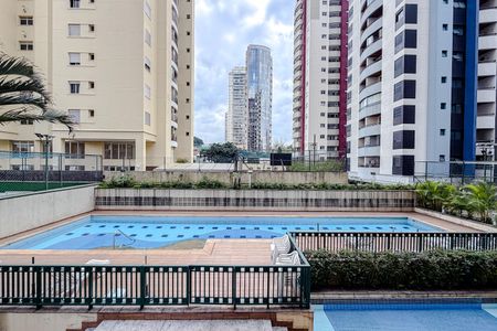 Apartamento à venda com 57m², 2 quartos e 2 vagas Apartamento à venda com 57m², 2 quartos e 2 vagasVista da Suíte