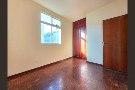 Quarto Suíte de apartamento à venda com 3 quartos, 60m² em Padre Eustáquio, Belo Horizonte