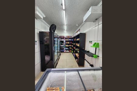 Apartamento para alugar com 100m², 2 quartos e 1 vaga Apartamento para alugar com 100m², 2 quartos e 1 vagaÁrea comum - Mercado