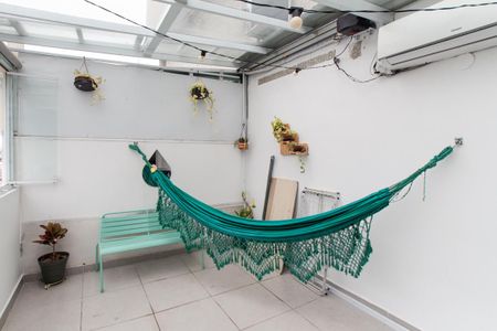 Apartamento para alugar com 100m², 2 quartos e 1 vaga Apartamento para alugar com 100m², 2 quartos e 1 vagaTerraço