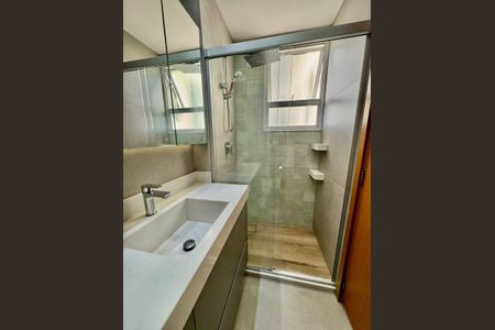 Banheiro de apartamento à venda com 2 quartos, 104m² em Jardim Trevo, Jundiaí