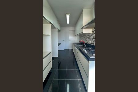 Apartamento para alugar com 120m², 3 quartos e 2 vagas Apartamento para alugar com 120m², 3 quartos e 2 vagasCozinha