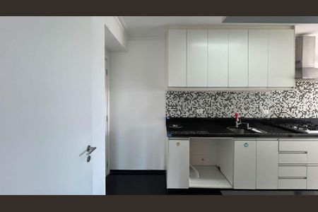 Apartamento para alugar com 120m², 3 quartos e 2 vagas Apartamento para alugar com 120m², 3 quartos e 2 vagasCozinha