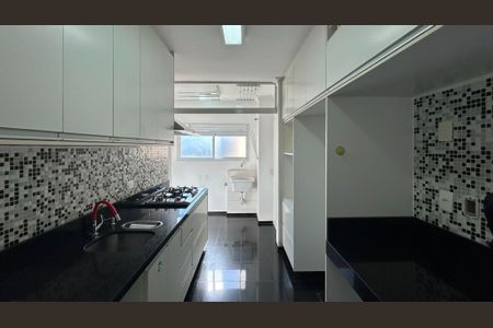 Apartamento para alugar com 120m², 3 quartos e 2 vagas Apartamento para alugar com 120m², 3 quartos e 2 vagasCozinha