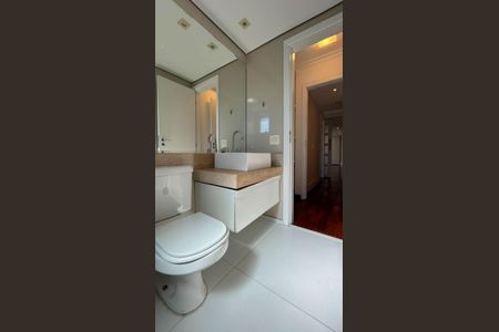 Apartamento para alugar com 120m², 3 quartos e 2 vagas Apartamento para alugar com 120m², 3 quartos e 2 vagasBanheiro Suíte 1