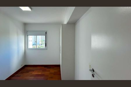 Apartamento para alugar com 120m², 3 quartos e 2 vagas Apartamento para alugar com 120m², 3 quartos e 2 vagasQuarto 3