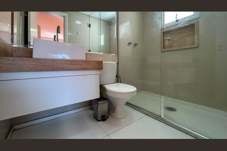 Apartamento para alugar com 120m², 3 quartos e 2 vagas Apartamento para alugar com 120m², 3 quartos e 2 vagasBanheiro Suíte 2