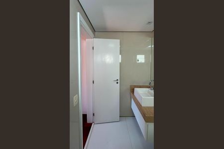 Banheiro Suíte 2 de apartamento para alugar com 3 quartos, 120m² em Vila Campo Grande, São Paulo