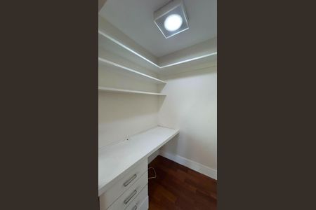 Apartamento para alugar com 120m², 3 quartos e 2 vagas Apartamento para alugar com 120m², 3 quartos e 2 vagasSala - Escritório
