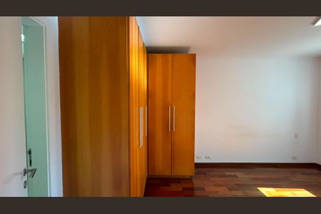 Apartamento para alugar com 120m², 3 quartos e 2 vagas Apartamento para alugar com 120m², 3 quartos e 2 vagasQuarto 2 - Suíte 2