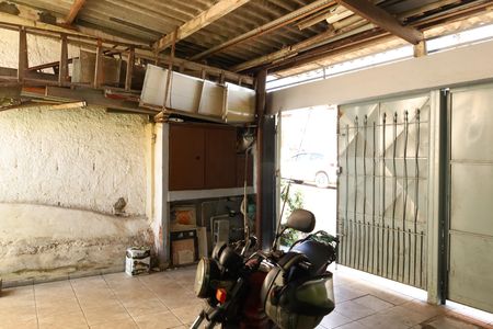 Garagem de casa para alugar com 3 quartos, 80m² em Vila Princesa Isabel, São Paulo