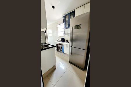 Apartamento à venda com 49m², 2 quartos e 1 vaga Apartamento à venda com 49m², 2 quartos e 1 vagaCozinha