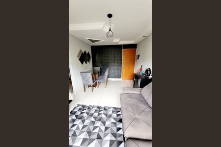 Sala de apartamento à venda com 2 quartos, 49m² em Vila Guarará, Santo André