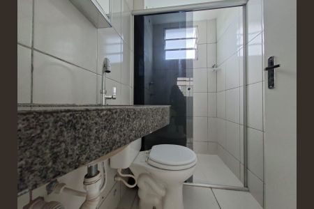 Banheiro de apartamento para alugar com 2 quartos, 95m² em Maria Virgínia, Belo Horizonte