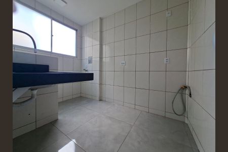 Cozinha de apartamento para alugar com 2 quartos, 95m² em Maria Virgínia, Belo Horizonte