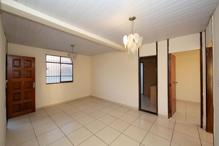 SALA de casa para alugar com 2 quartos, 70m² em Betânia, Belo Horizonte