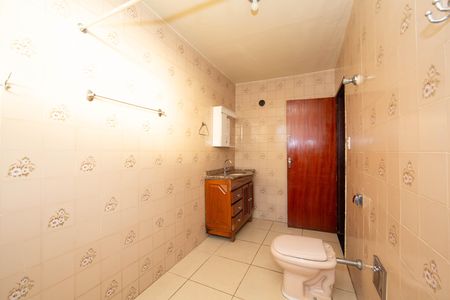 Casa para alugar com 70m², 2 quartos e 1 vagaBanheiro