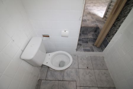 Banheiro de apartamento para alugar com 1 quarto, 25m² em Vila Nova Cachoeirinha, São Paulo