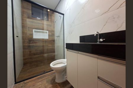 Casa para alugar com 105m², 3 quartos e 4 vagas Casa para alugar com 105m², 3 quartos e 4 vagasBanheiro 2