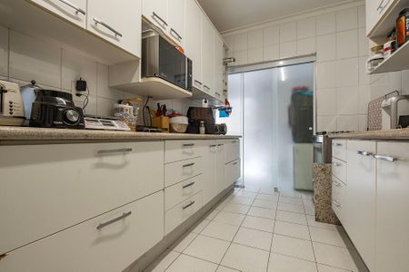 Cozinha de apartamento para alugar com 3 quartos, 130m² em Jardins, São Paulo