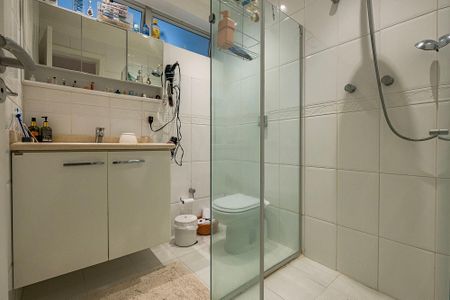 Apartamento para alugar com 130m², 3 quartos e 1 vaga Apartamento para alugar com 130m², 3 quartos e 1 vagaBanheiro 2