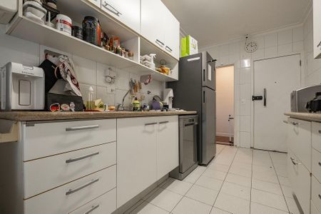 Apartamento para alugar com 130m², 3 quartos e 1 vaga Apartamento para alugar com 130m², 3 quartos e 1 vagaCozinha