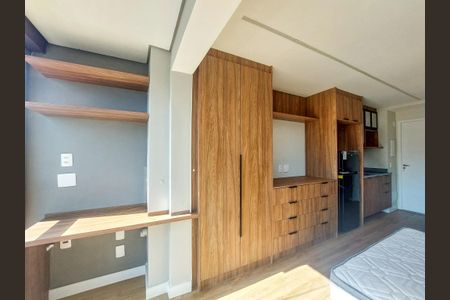 Studio de kitnet/studio para alugar com 1 quarto, 25m² em Jardim das Acacias, São Paulo
